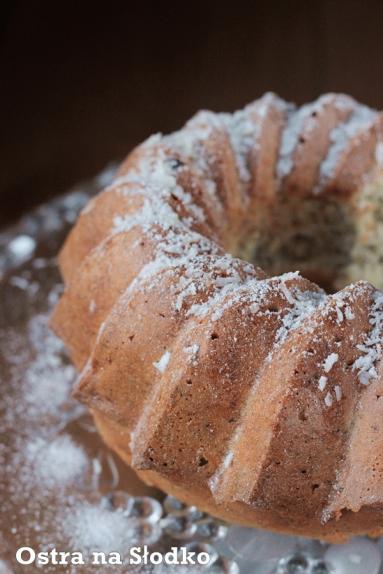 Babka białkowa kokosowo – makowa