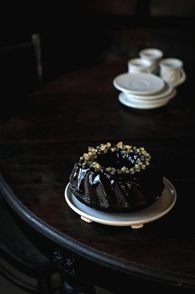 Babka czekoladowa z kawą i kardamonem - Chocolate bundt cake with coffee and cardamon