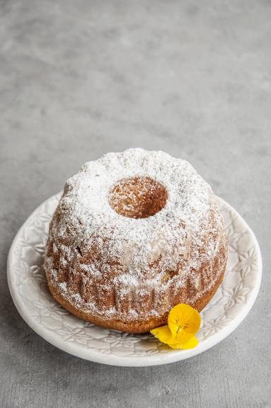 Babka drożdżowa do lukrowania i koszyczka