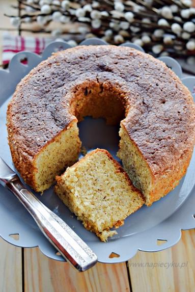 Babka migdałowa bez mąki pszennej