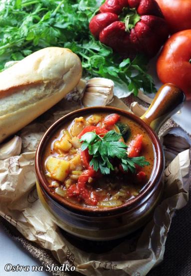 Bacalao al ajo arriero - dorsz z czosnkiem w pomidorach 