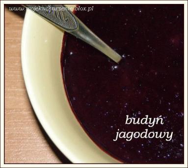 Budyń jagodowy