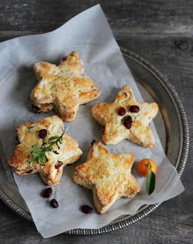 Bułki gwiazdki – scones z żurawiną