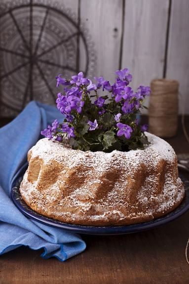 Bundt cake czyli ciasto z dziurą z filmu Moje Wielkie Greckie Wesele