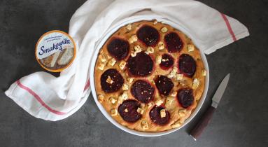 Buraczana focaccia