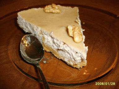 Butterscotch pecan cheesecake