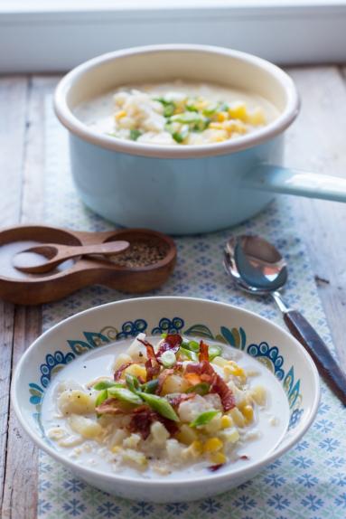 Chowder ze słodką kukurydzą i kalafiorem