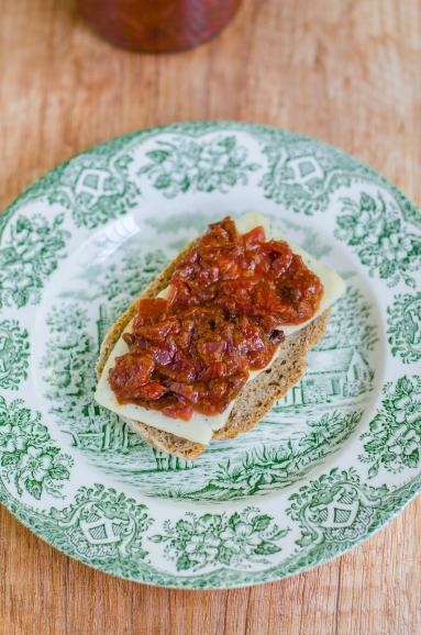 Chutney pomidorowo-śliwkowy