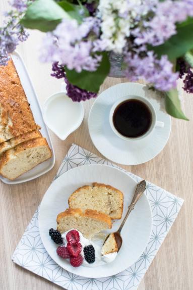 Ciasto na białkach – babka waniliowa