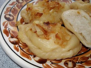 Ciasto pierogowe na... maślance, a nadzienie  ruskie:) 