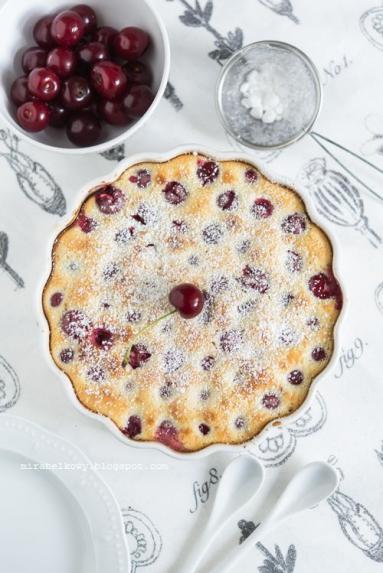 Clafoutis z wiśniami