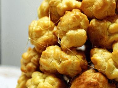 Croquembouche