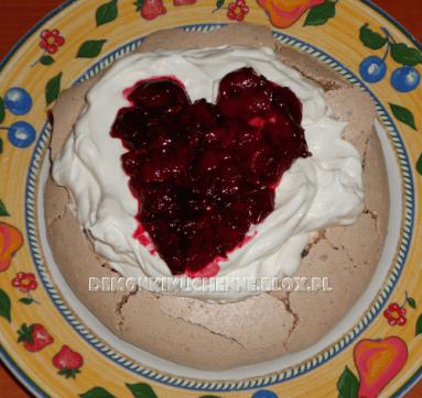 Czekoladowa Pavlova 