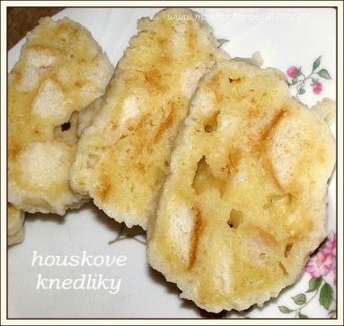 Houskove knedliky