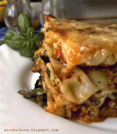 Lasagne z mięsem i szpinakiem