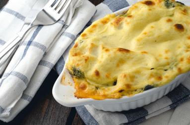 Lasagne z mięsno-pomidorowym ragout i szpinakiem