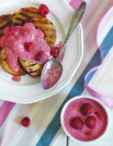 Lekki tydzień #6: Mrożony jogurt z grillowanymi owocami