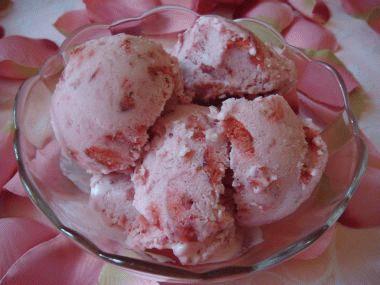 Lody  truskawkowe 