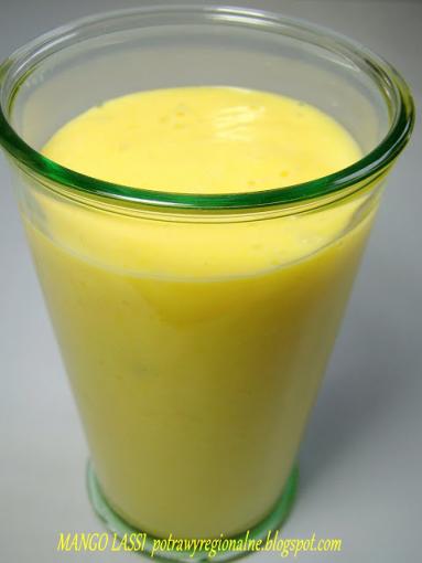 Mango lassi