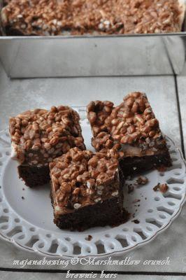 Marshmallow crunch brownie bars