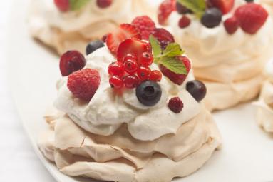 Mini Pavlova