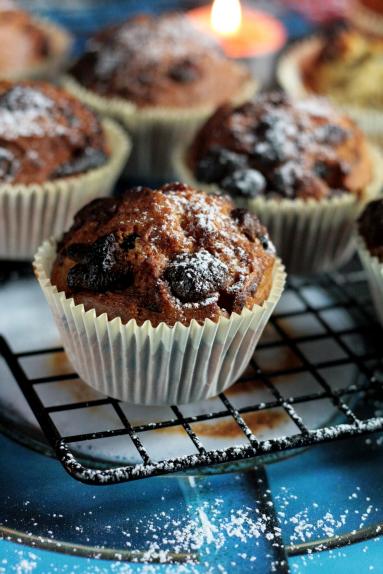 Muffinki maślankowe z czekoladą