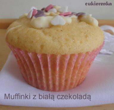 Muffinki z białą czekoladą