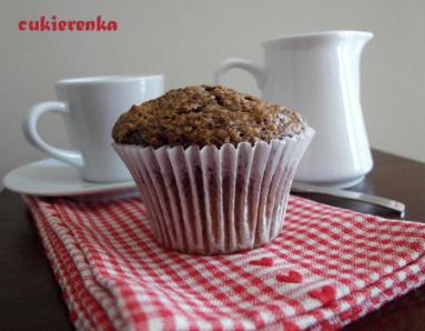 Muffiny bananowe z czekoladą i orzechami