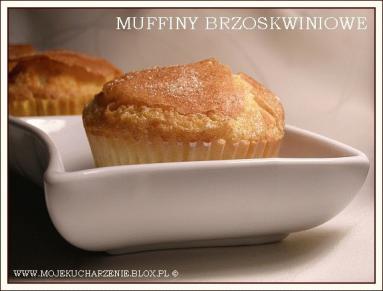 Muffiny brzoskwiniowe 