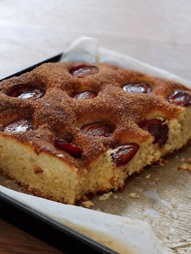 Najlepsze ciasto drożdżowe ze śliwkami