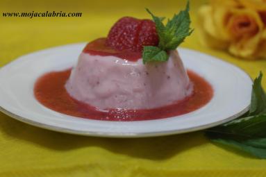 Panna cotta light -owocowa