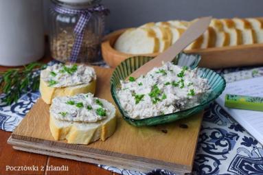 Pasta z wędzonej makreli po irlandzku 