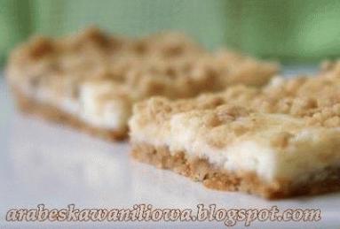 PECAN CHEESECAKE  BARS