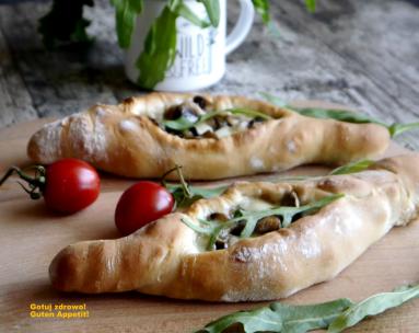 Pide - turecka pizza