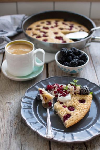 Pieczony omlet na słodko aka ciasto z patelni