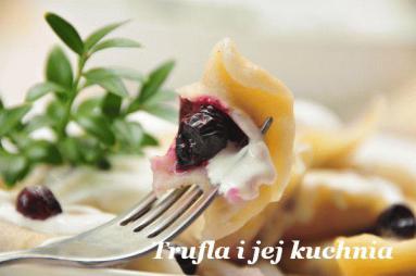 Pierogi z  jagodami 