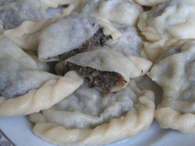 Pierogi z kapustą i grzybami