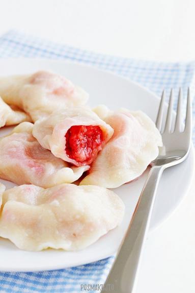 Pierogi z truskawkami