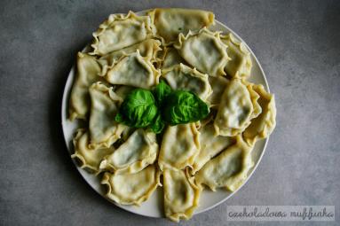 Pierogi ze szpinakiem i serem feta