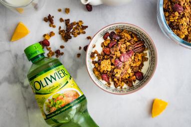 Pomarańczowa granola z żurawiną