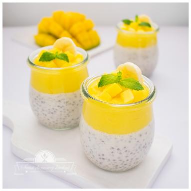 Pudding chia z bananem i mango