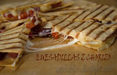 Quesadillas z chorizo 