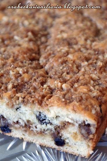 RAISIN BUTTERMILK COFFEE CAKE