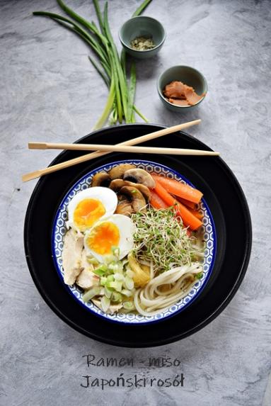 Ramen miso - japoński rosół 