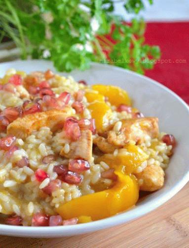 Risotto z kurczakiem, mango i granatem