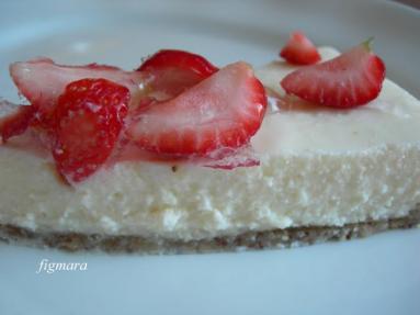 Sernik z mascarpone i  serka Capri na zimno