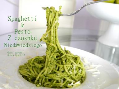 Spaghetti i pesto z czosnku niedźwiedziego