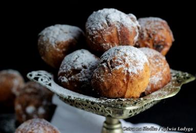 Szybkie pączki serowe 