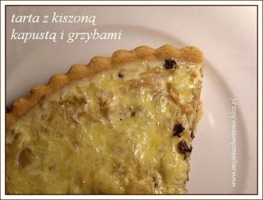 Tarta z kiszoną kapustą i suszonymi grzybami