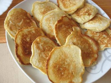 Udany mariaż czyli placuszki z jabłkiem i  bananem